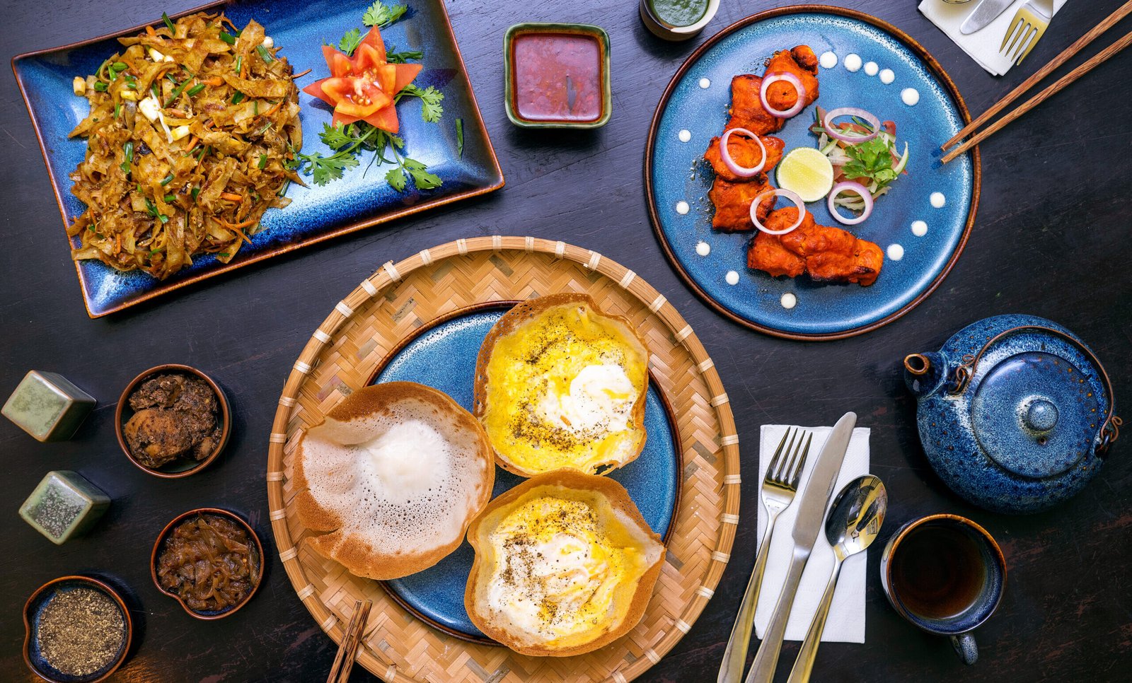 Traditional,Sri,Lankan,Kottu,Roti,,Hoppers,Cake,,Chicken,Spicy,Tikka